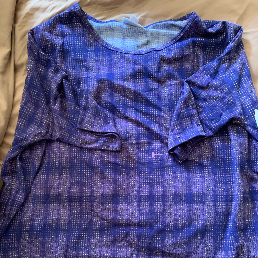 LuLaRoe Shirt